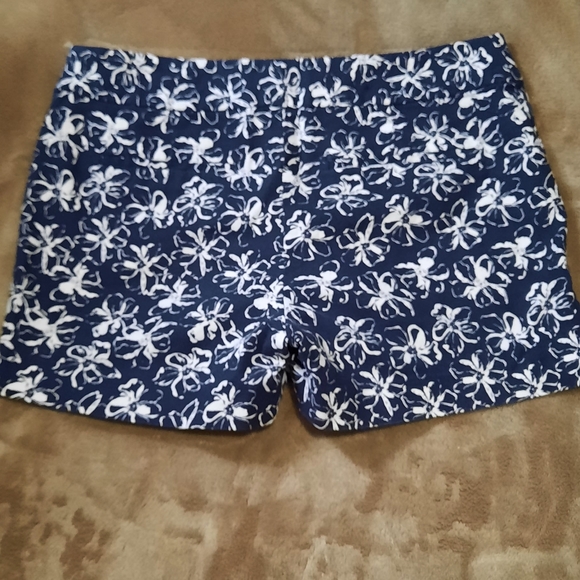 Banana Republic, Size 4, Color printed blue/white. - Picture 2 of 4